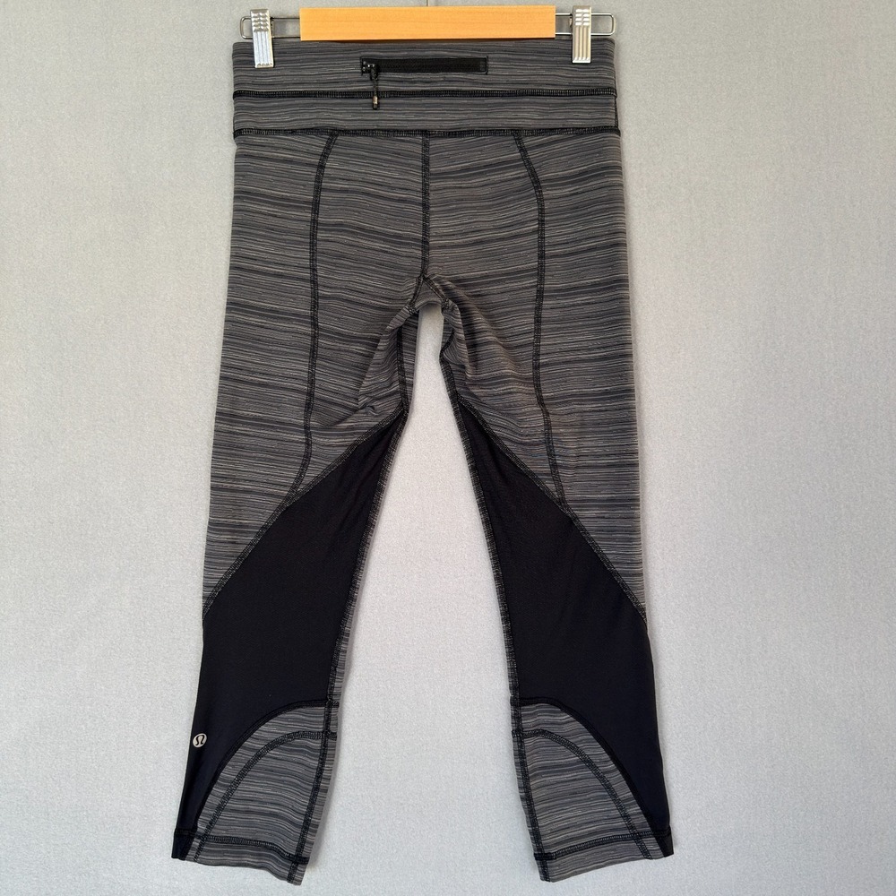 Lululemon Run Inspire Crop II Leggings Women's 6 Capri Space Dye Gray Athletic